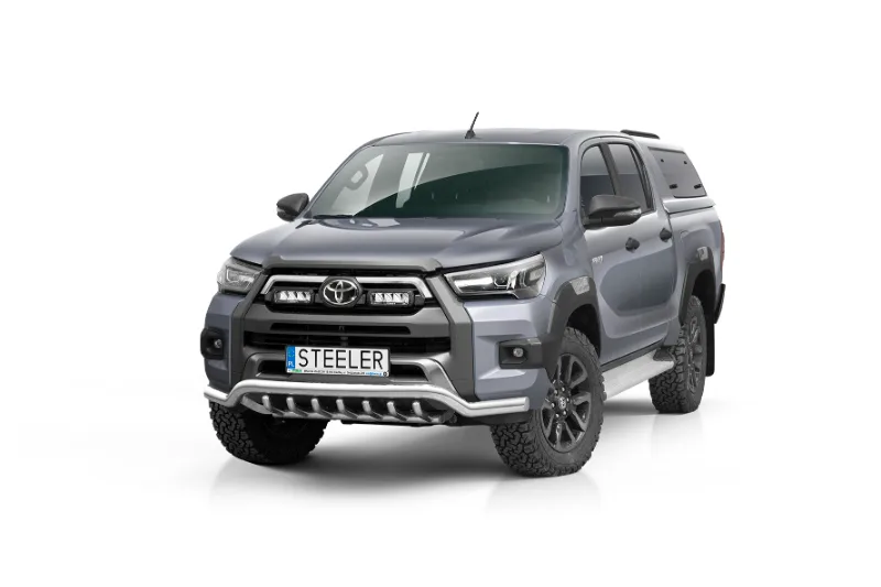 Low spoiler bar with axle-bar — Toyota Hilux Invincible (2021–)