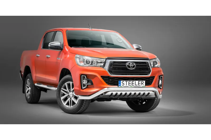 Madal kaitseraud sillaplaadiga — Toyota Hilux (2018–2021)
