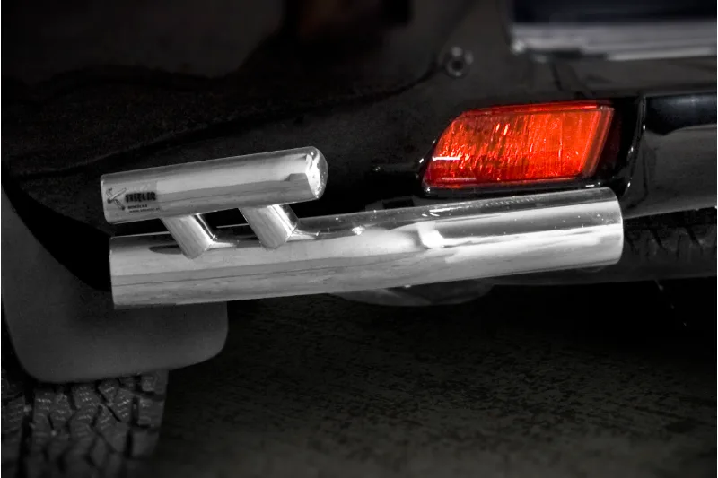 Защита задних углов — Toyota Land Cruiser 150 (2010–2013)