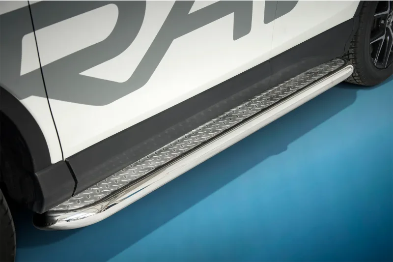 Stainless steel side steps with checker plate — Toyota RAV4 (2016–2018)
