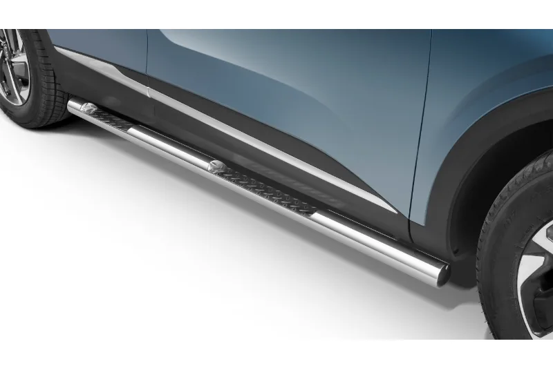 Stainless steel side bars with checker plate steps — Kia Sportage (2022–)